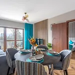 Apartmán Park C3-z Dostepem Do Basenu, Sauny, Jacuzzi, Silowni