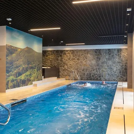 Park C3-z Dostepem Do Basenu, Sauny, Jacuzzi, Silowni Апартаменти Шклярська Поремба