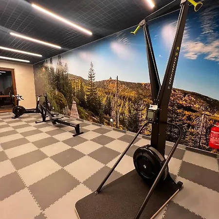 Park C3-z Dostepem Do Basenu, Sauny, Jacuzzi, Silowni *